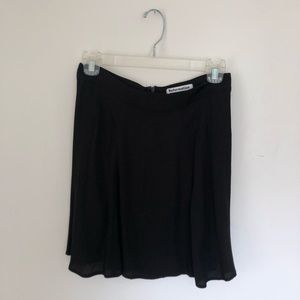 Reformation Flounce Skirt Size 4 Black
